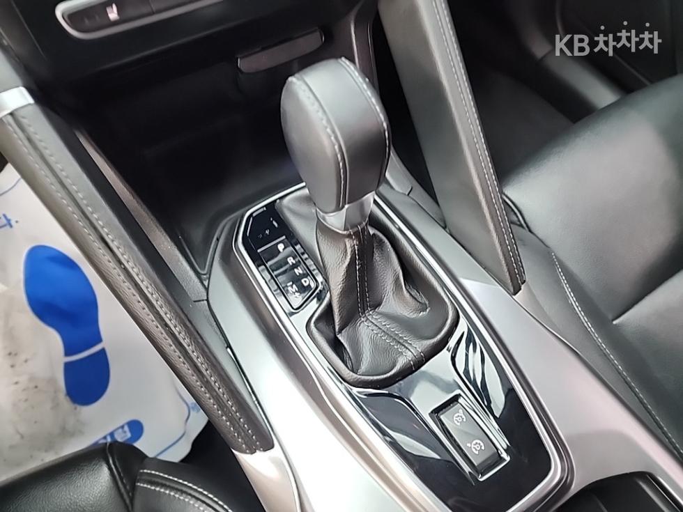르노코리아 QM6 2.0 2WD LE 기본형