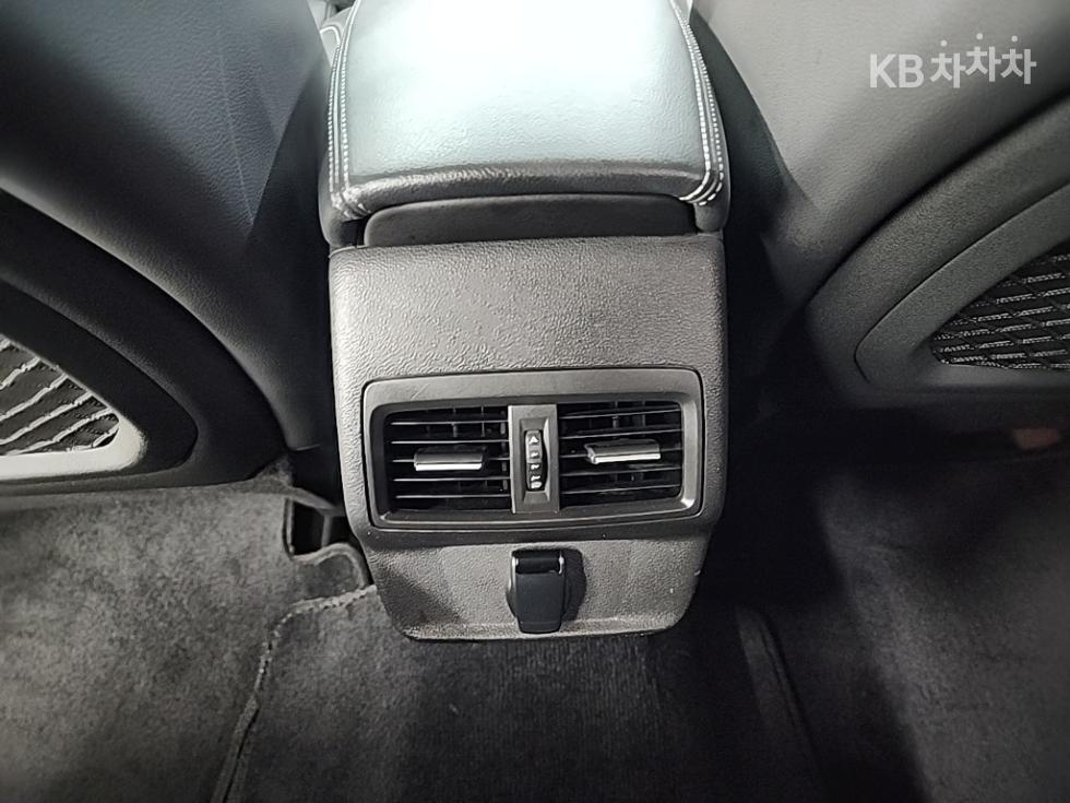 르노코리아 QM6 2.0 2WD LE 기본형