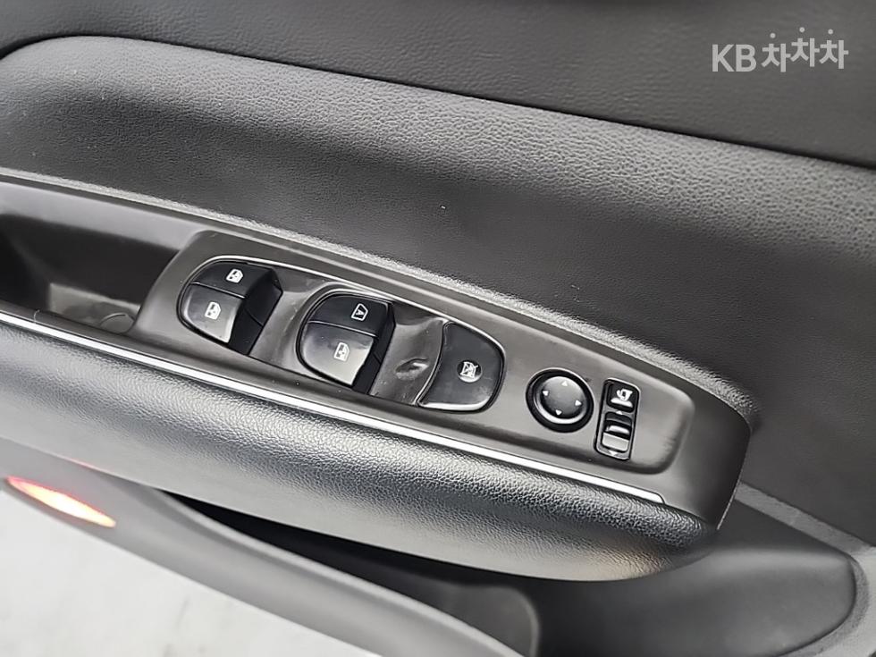르노코리아 QM6 2.0 2WD LE 기본형