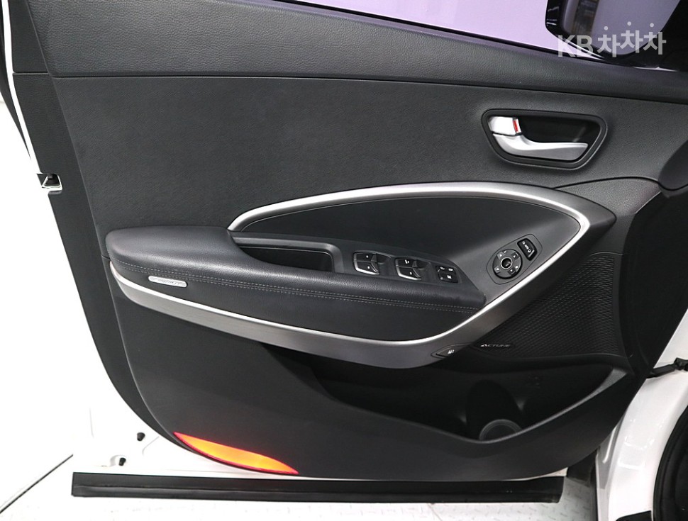 현대 싼타페 DM R2.0 4WD PREMIUM
