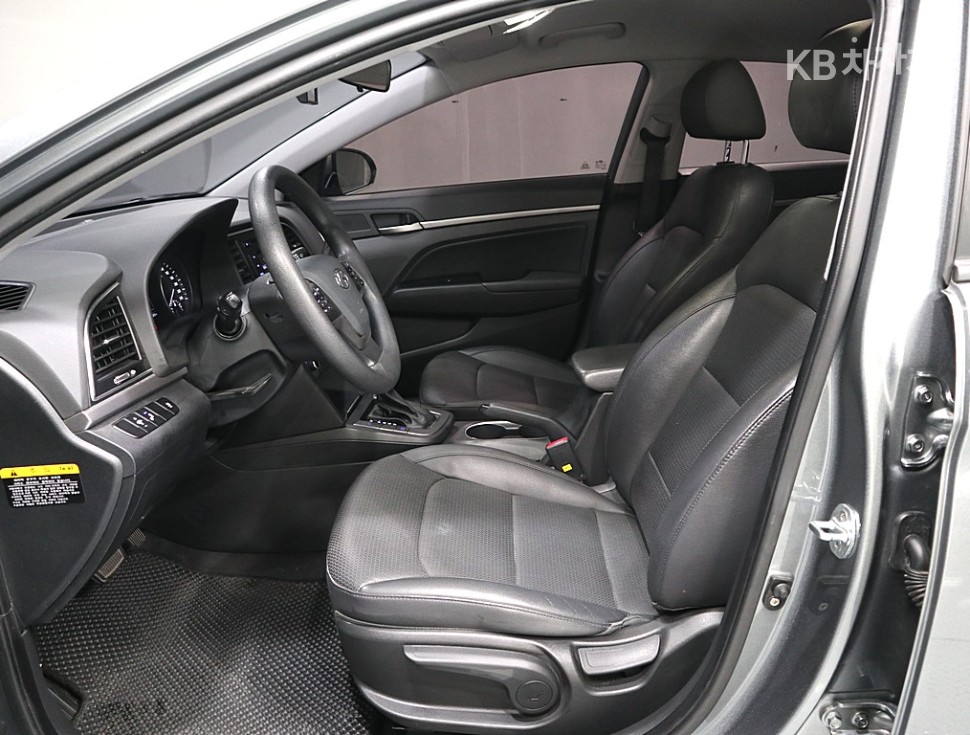 현대 아반떼AD 1.6 GDi Value Plus