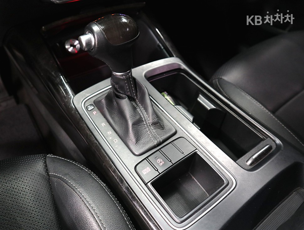 기아 올 뉴쏘렌토 디젤 2.0 2WD 프레스티지