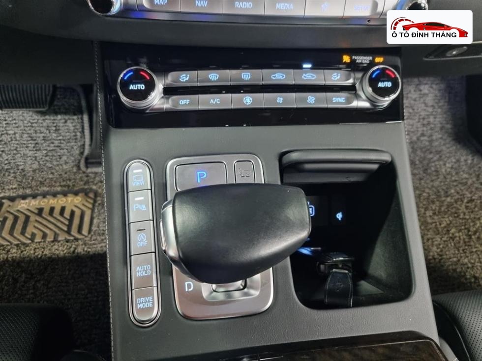제네시스 G90 3.8 GDi AWD 럭셔리