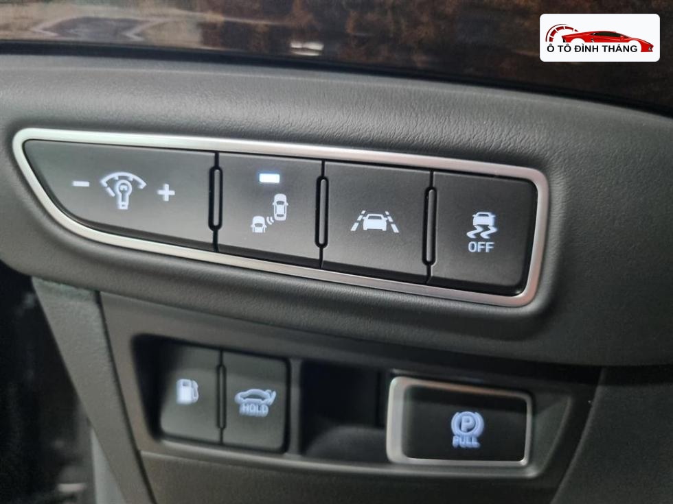 제네시스 G90 3.8 GDi AWD 럭셔리