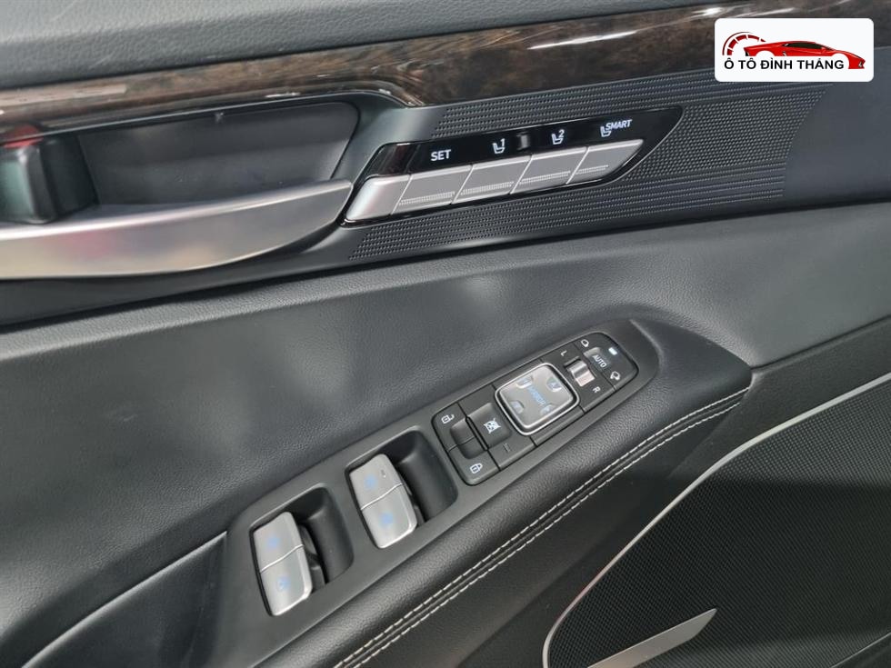 제네시스 G90 3.8 GDi AWD 럭셔리
