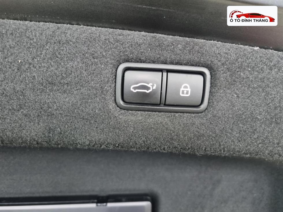 제네시스 G90 3.8 GDi AWD 럭셔리