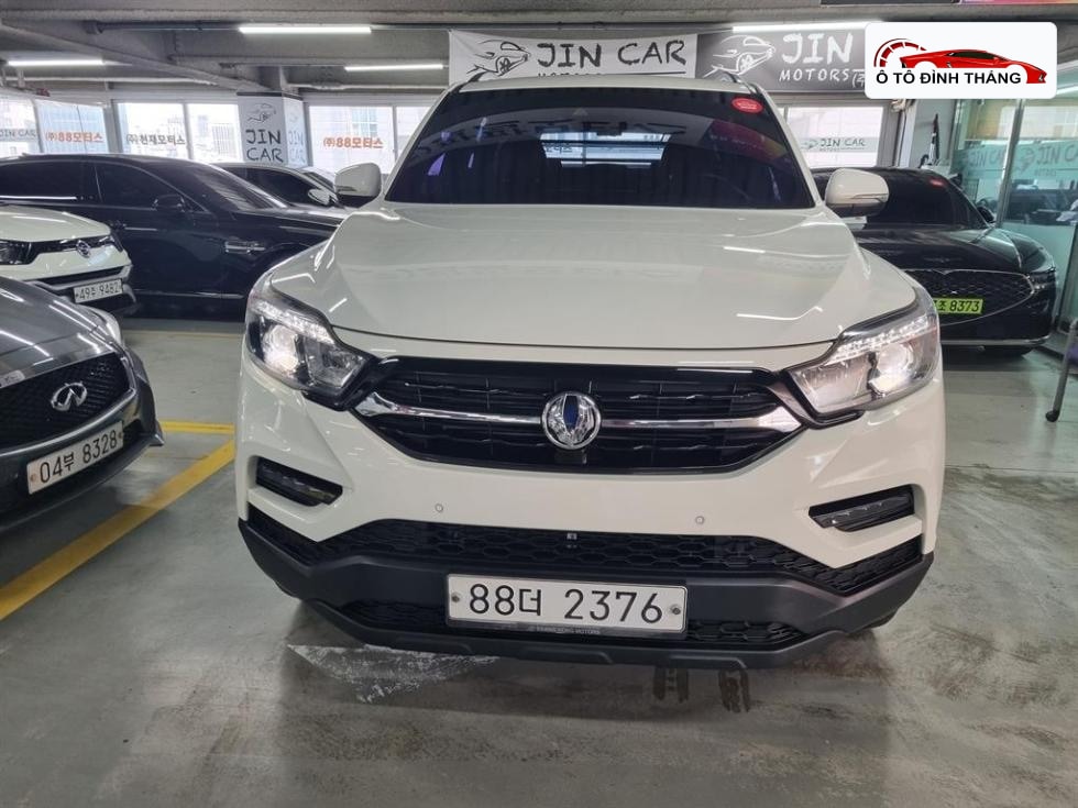 KG모빌리티 렉스턴 스포츠 2.2 4WD 프레스티지 스페셜