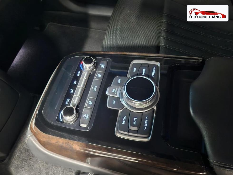 제네시스 EQ900 3.8 GDI AWD 럭셔리