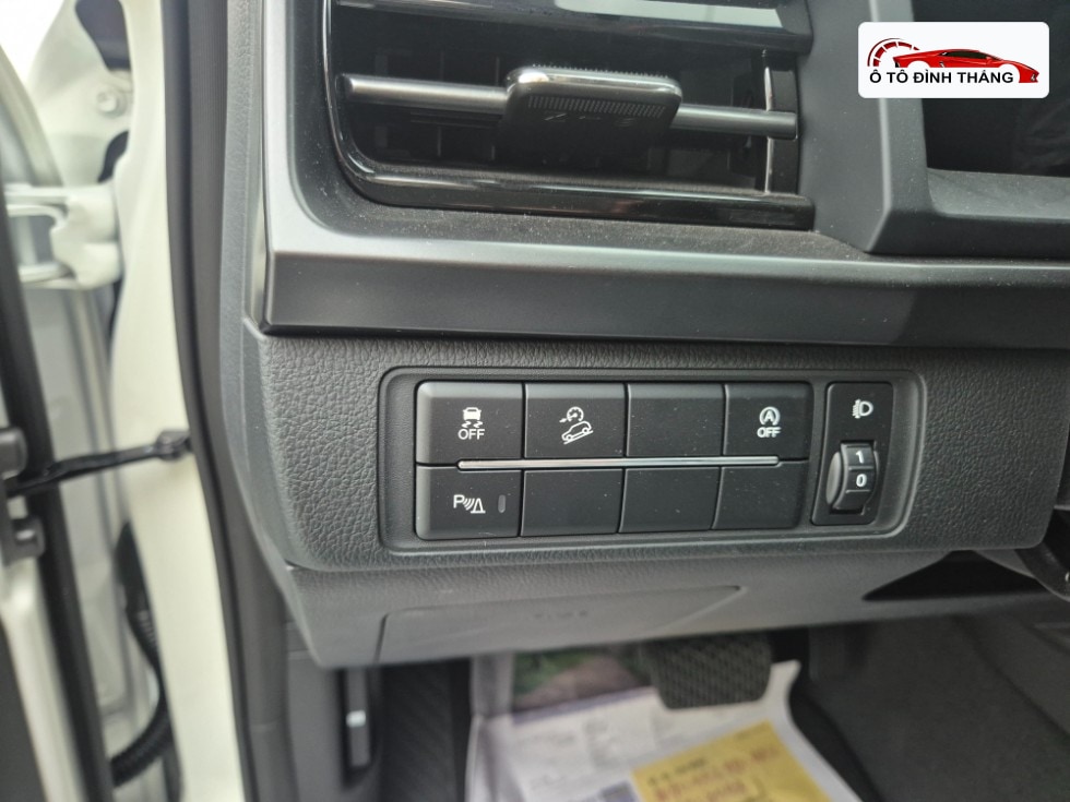 KG모빌리티 무쏘(Q300) 디젤 2.2 4WD M7