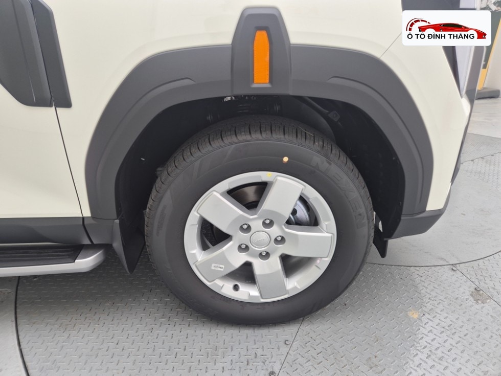 KG모빌리티 무쏘(Q300) 디젤 2.2 4WD M7