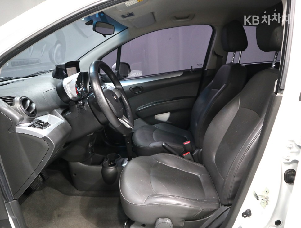 한국GM 쉐보레 스파크 LT 기본형