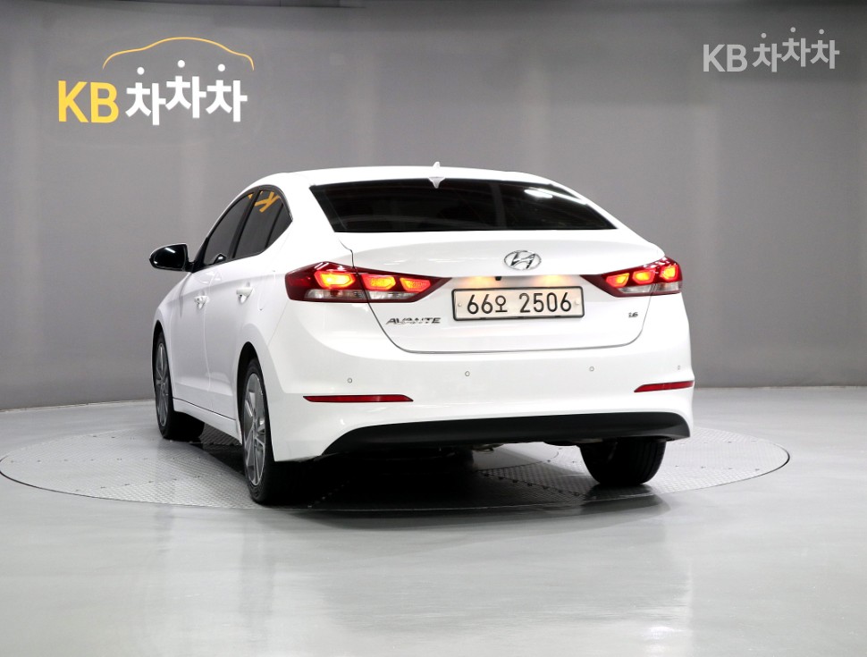 현대 아반떼AD 1.6 GDi Value Plus