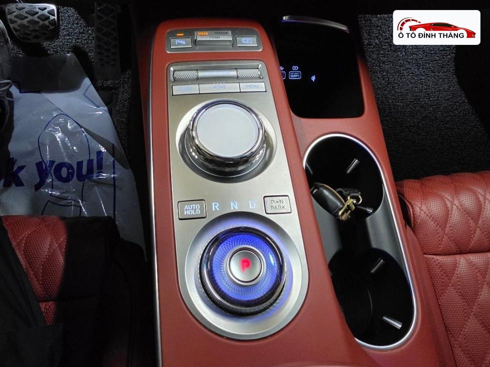 제네시스 GV70 가솔린 2.5T 스포츠패키지 AWD