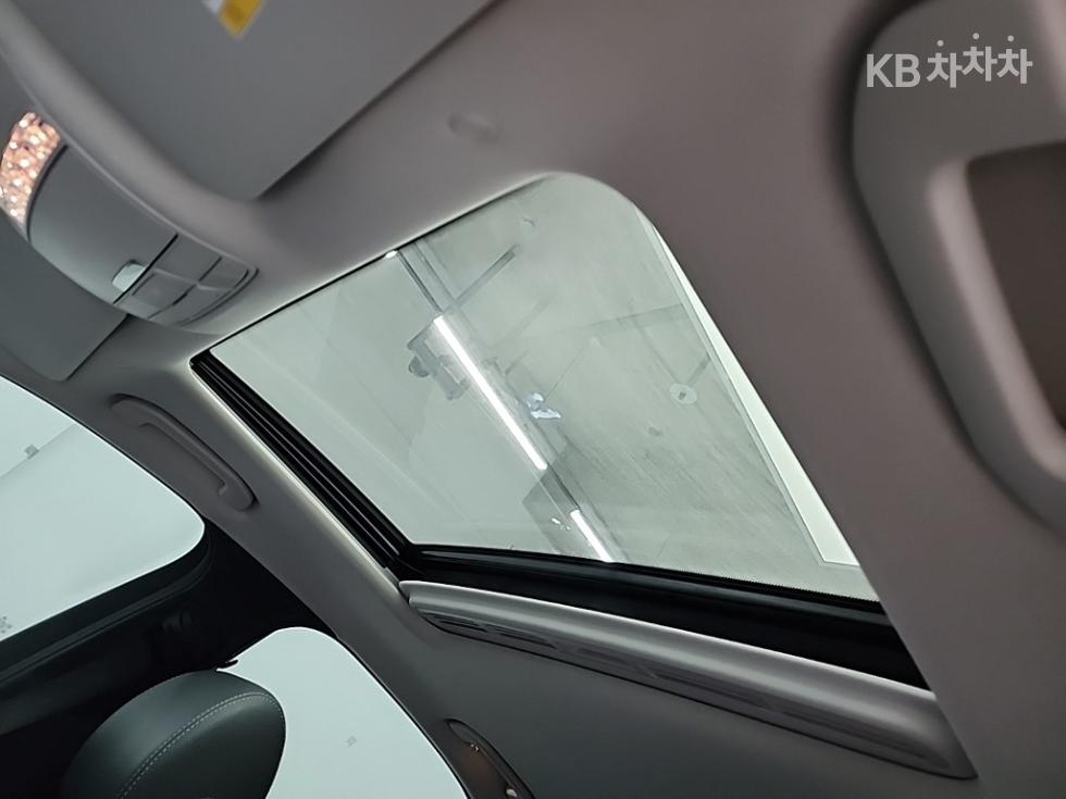 벤츠 E클래스 (W213) E300 Avantgarde