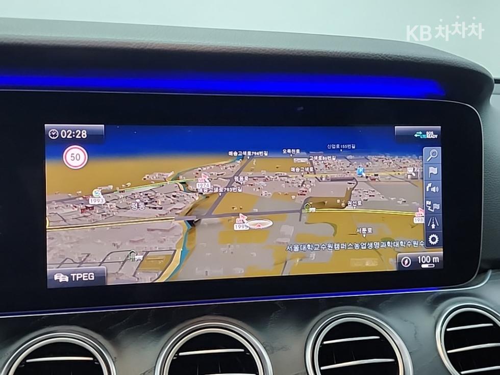 벤츠 E클래스 (W213) E300 Avantgarde
