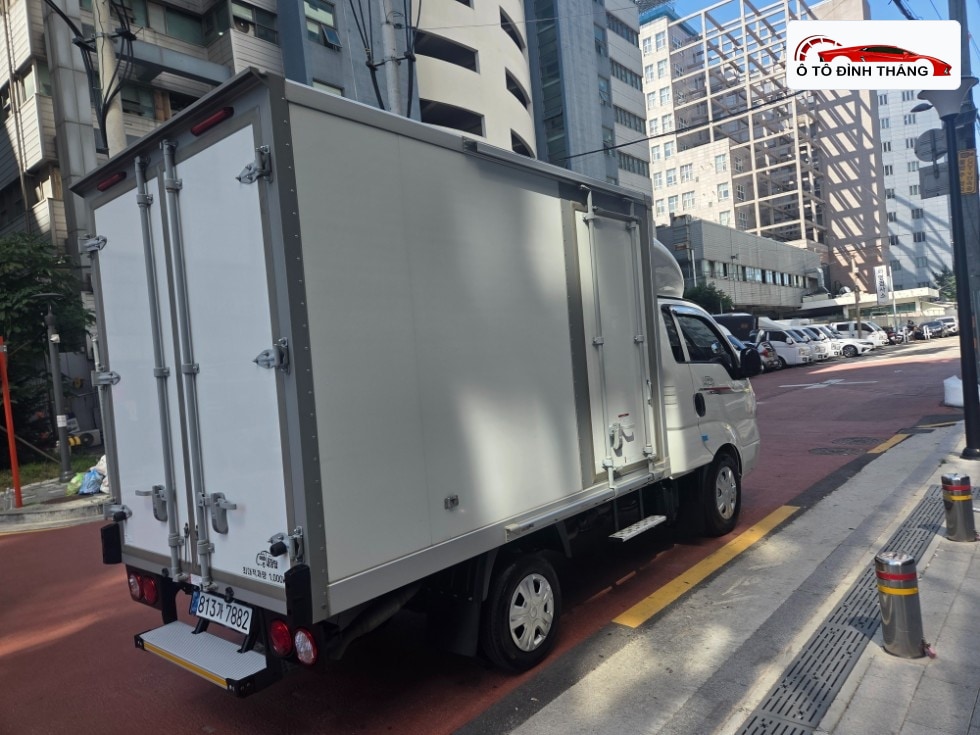 기아 더 뉴 봉고3 LPG 내장탑차 1톤 하이 킹캡 초장축 L
