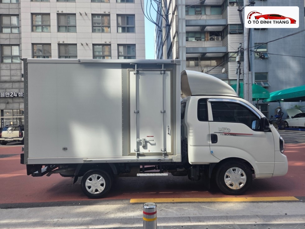 기아 더 뉴 봉고3 LPG 내장탑차 1톤 하이 킹캡 초장축 L