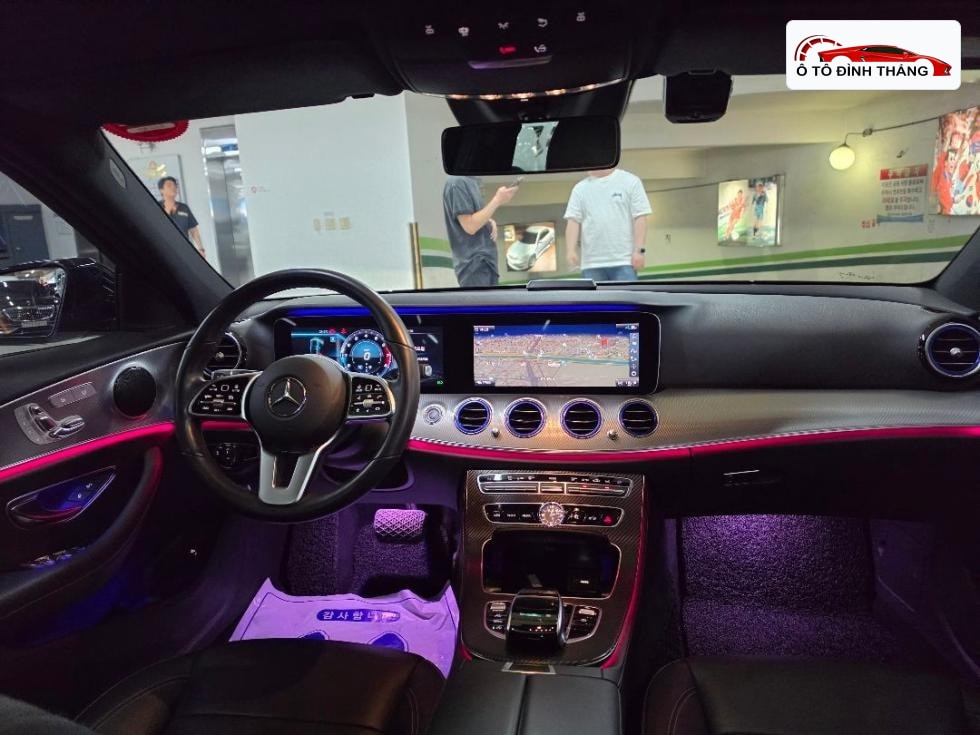벤츠 E클래스 (W213) E250 Avantgarde