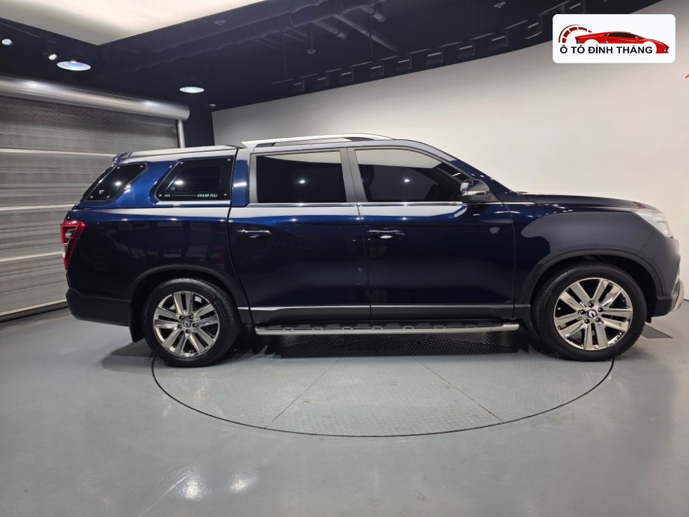 KG모빌리티 렉스턴 스포츠 2.2 4WD 노블레스