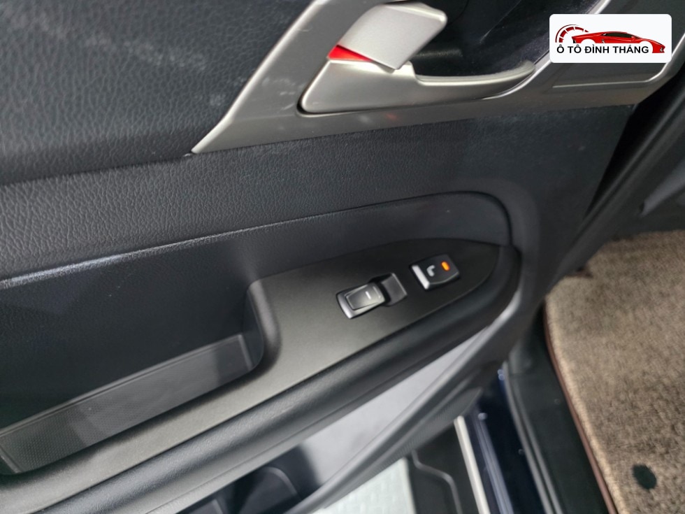 KG모빌리티 렉스턴 스포츠 2.2 4WD 노블레스