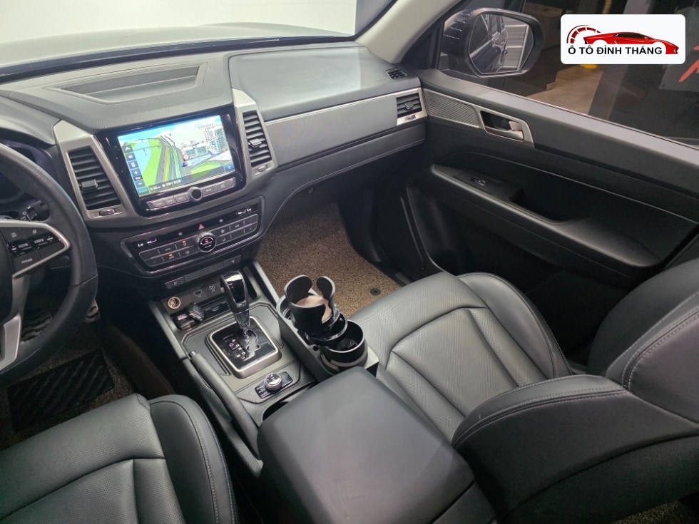 KG모빌리티 렉스턴 스포츠 2.2 4WD 노블레스