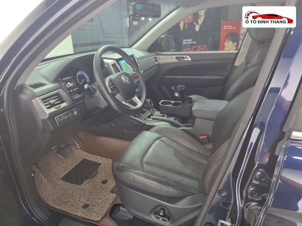 KG모빌리티 렉스턴 스포츠 2.2 4WD 노블레스