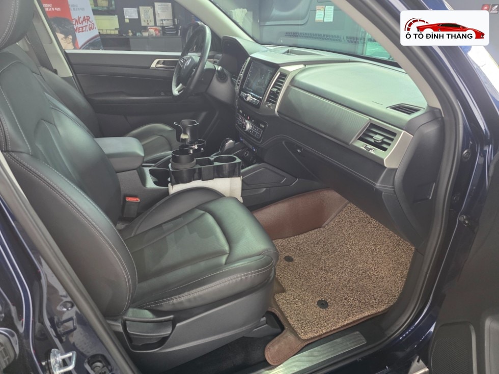 KG모빌리티 렉스턴 스포츠 2.2 4WD 노블레스