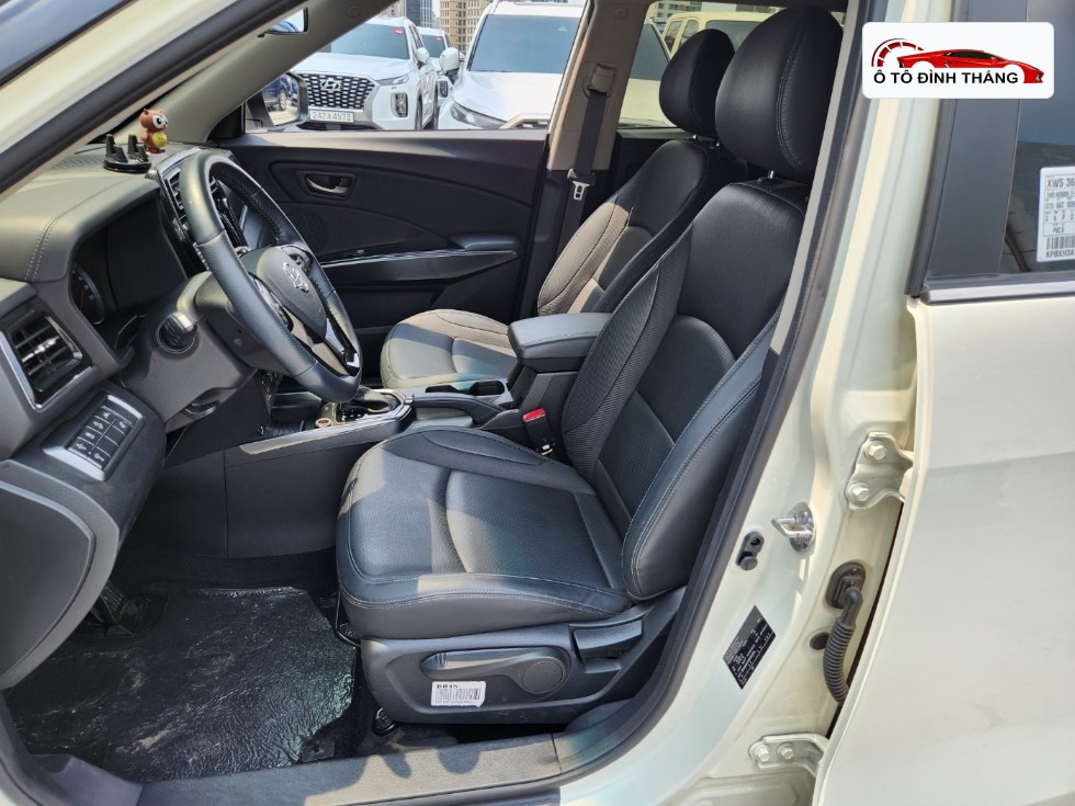 KG모빌리티 베리 뉴 티볼리 가솔린 V3 2WD 기본형