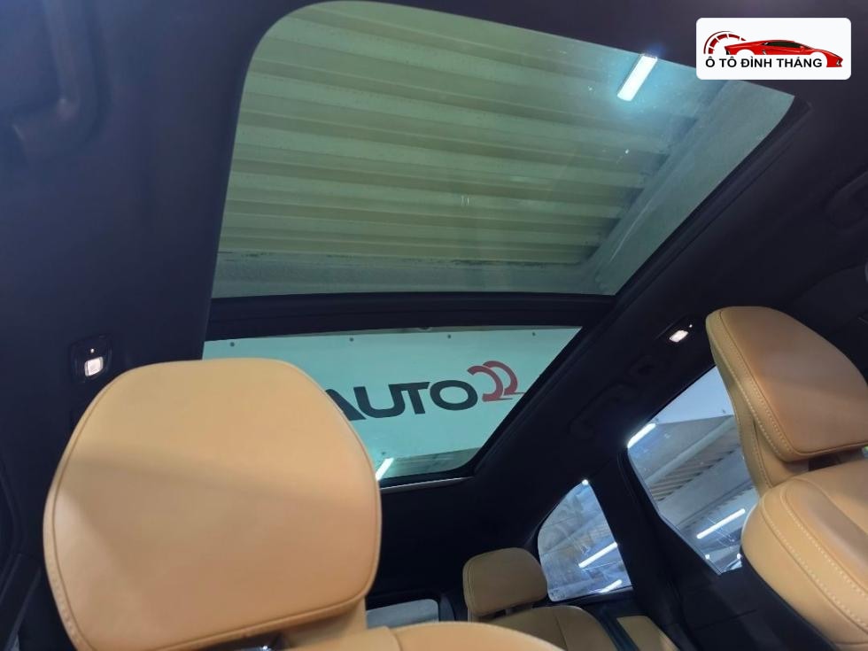 볼보 XC60 2세대 B5 Ultra Bright