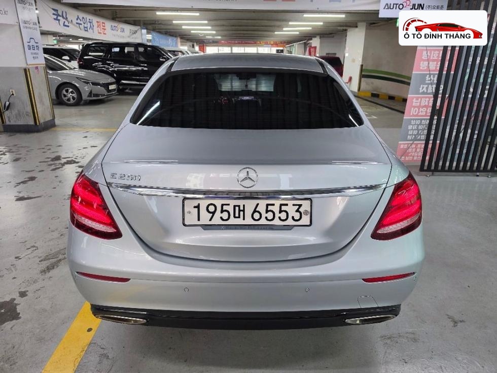 벤츠 E클래스 (W213) E250 Avantgarde