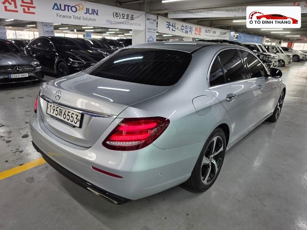 벤츠 E클래스 (W213) E250 Avantgarde