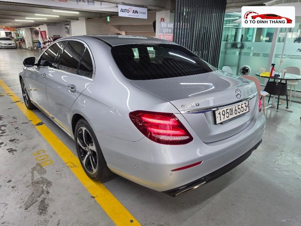 벤츠 E클래스 (W213) E250 Avantgarde