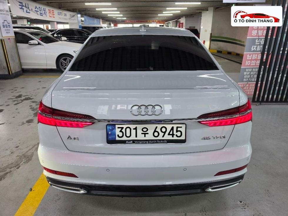 아우디 A6(C8) 45 TFSI Premium