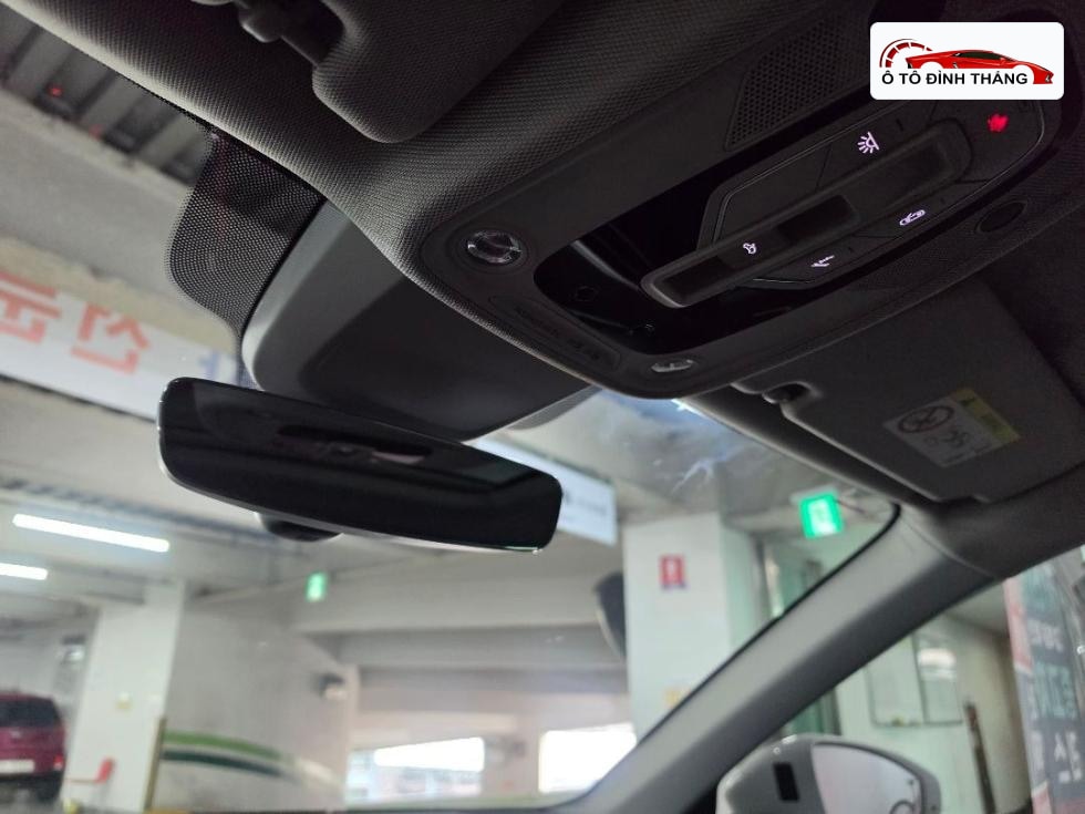 아우디 A6(C8) 45 TFSI Premium