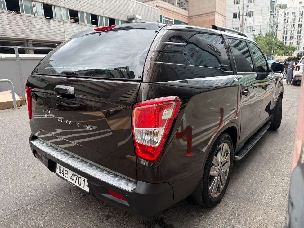 KG모빌리티 렉스턴 스포츠 2.2 4WD 어드벤처
