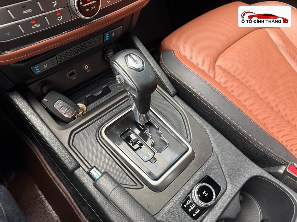 KG모빌리티 렉스턴 스포츠 2.2 4WD 어드벤처
