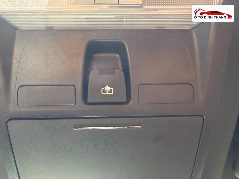 KG모빌리티 렉스턴 스포츠 2.2 4WD 어드벤처