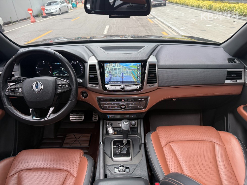 KG모빌리티 렉스턴 스포츠 2.2 4WD 어드벤처