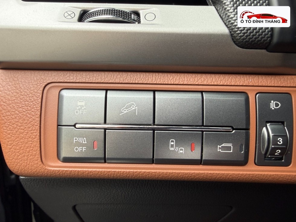 KG모빌리티 렉스턴 스포츠 2.2 4WD 어드벤처