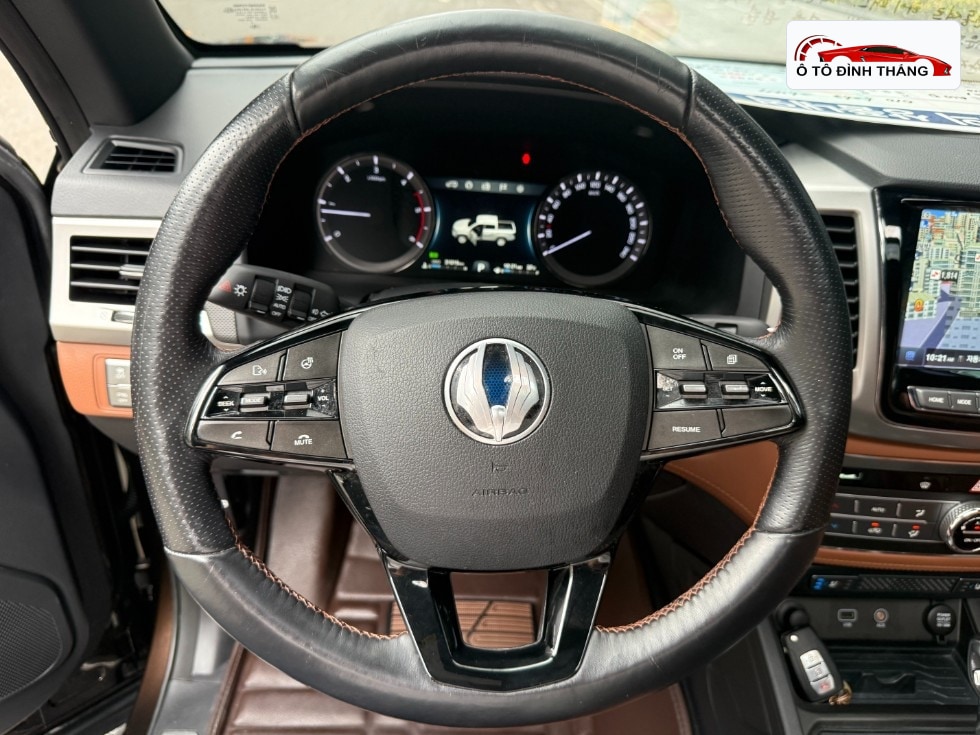 KG모빌리티 렉스턴 스포츠 2.2 4WD 어드벤처