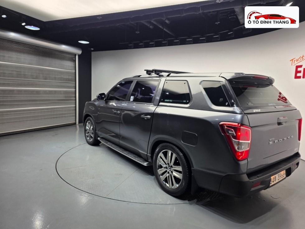 KG모빌리티 렉스턴 스포츠 2.2 4WD 프레스티지 스페셜