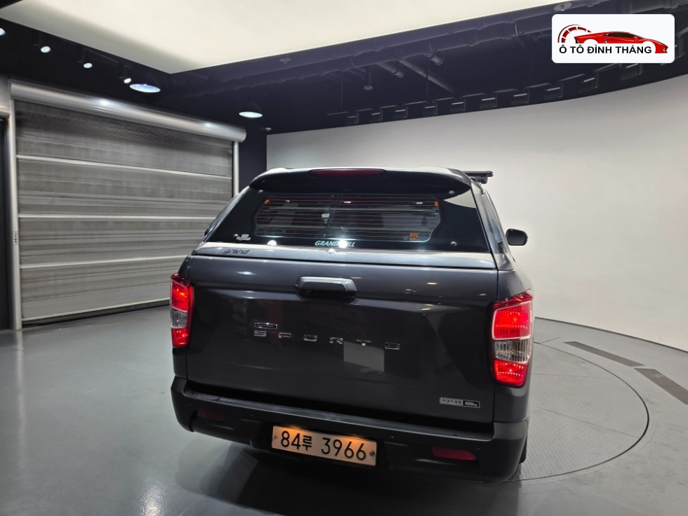 KG모빌리티 렉스턴 스포츠 2.2 4WD 프레스티지 스페셜