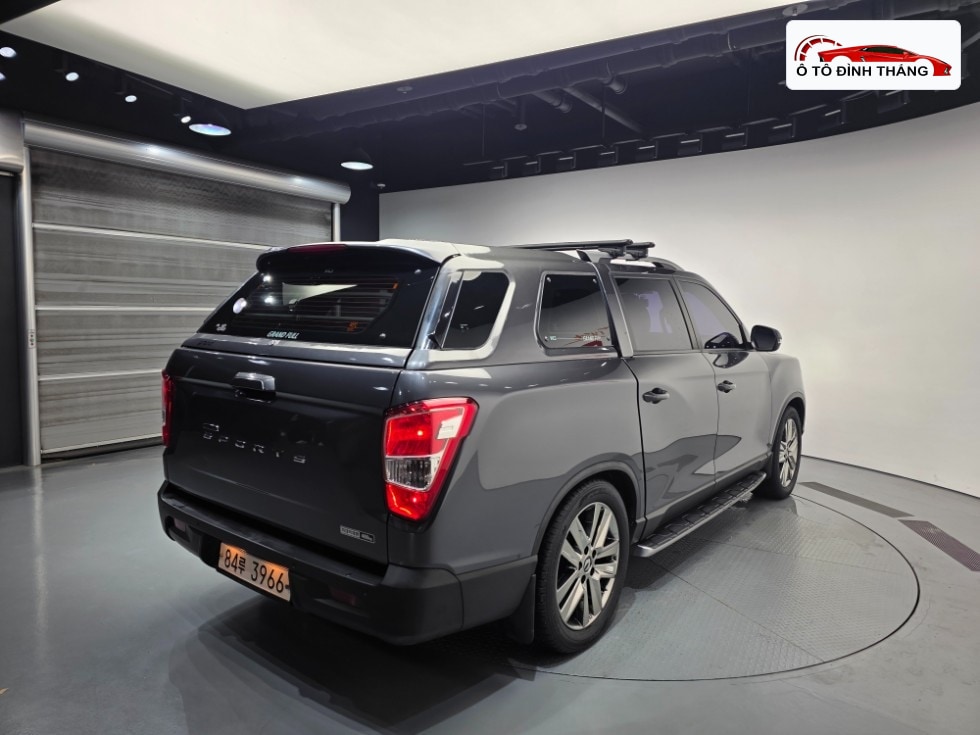 KG모빌리티 렉스턴 스포츠 2.2 4WD 프레스티지 스페셜