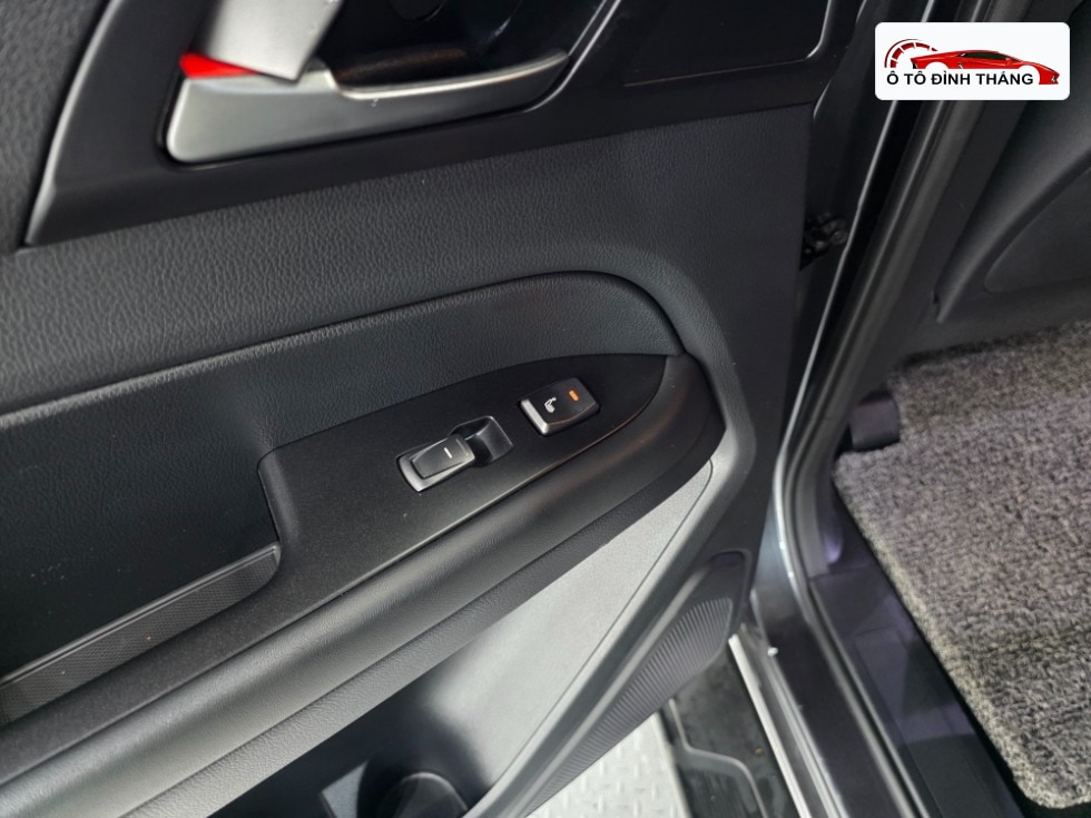 KG모빌리티 렉스턴 스포츠 2.2 4WD 프레스티지 스페셜