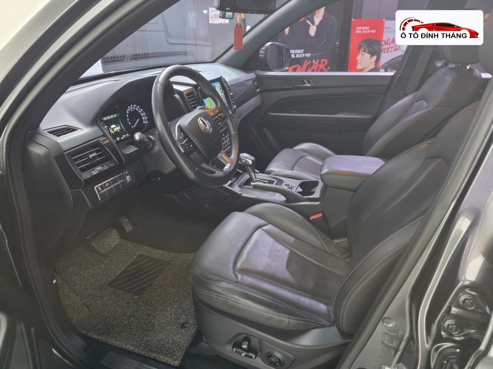 KG모빌리티 렉스턴 스포츠 2.2 4WD 프레스티지 스페셜