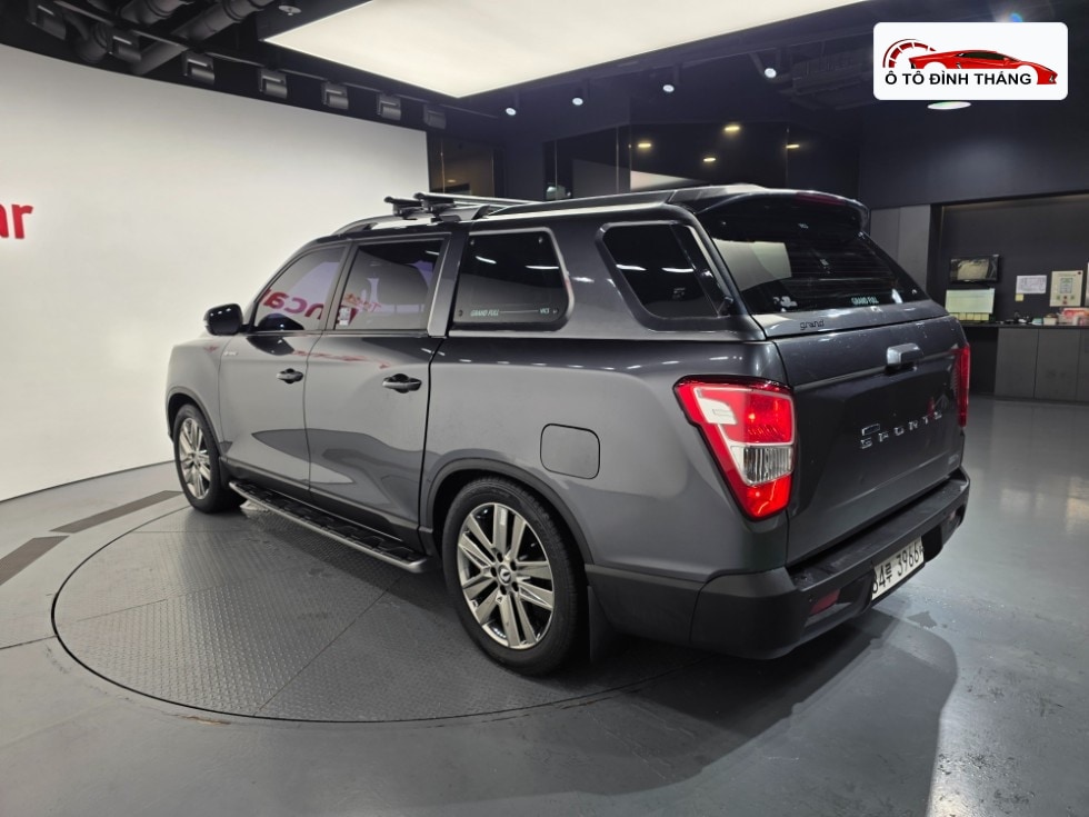 KG모빌리티 렉스턴 스포츠 2.2 4WD 프레스티지 스페셜