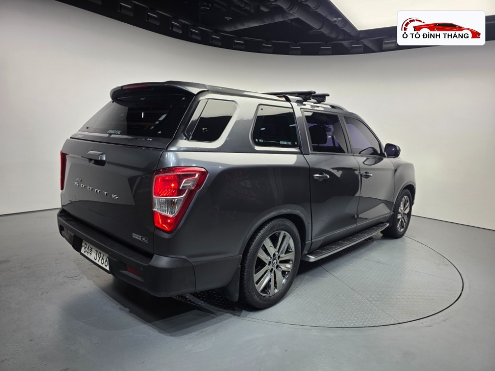 KG모빌리티 렉스턴 스포츠 2.2 4WD 프레스티지 스페셜