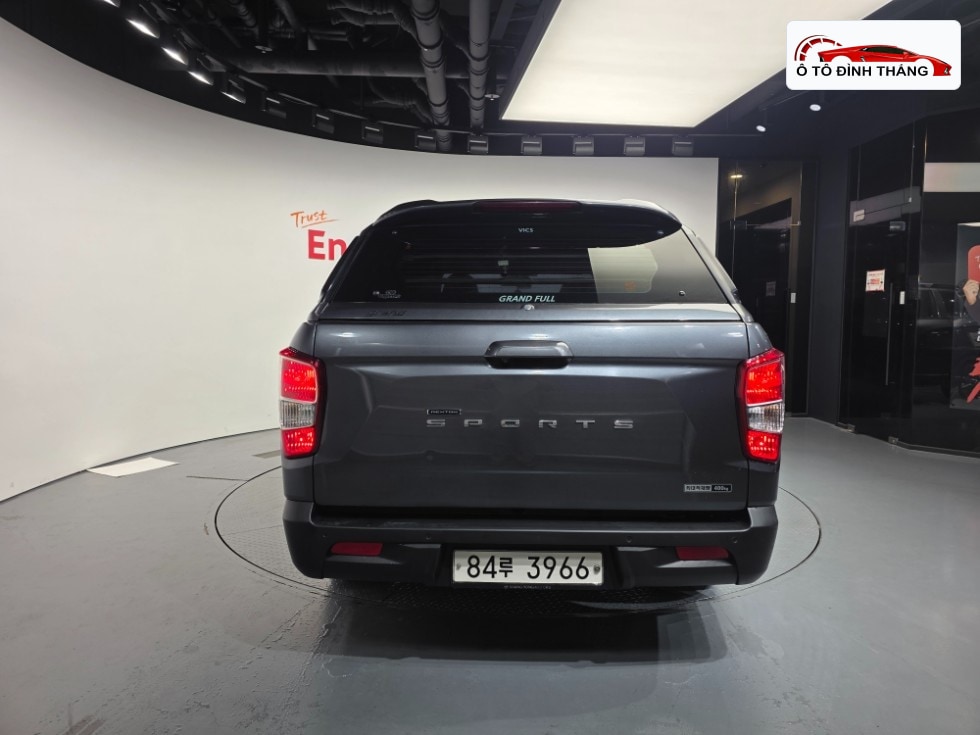 KG모빌리티 렉스턴 스포츠 2.2 4WD 프레스티지 스페셜