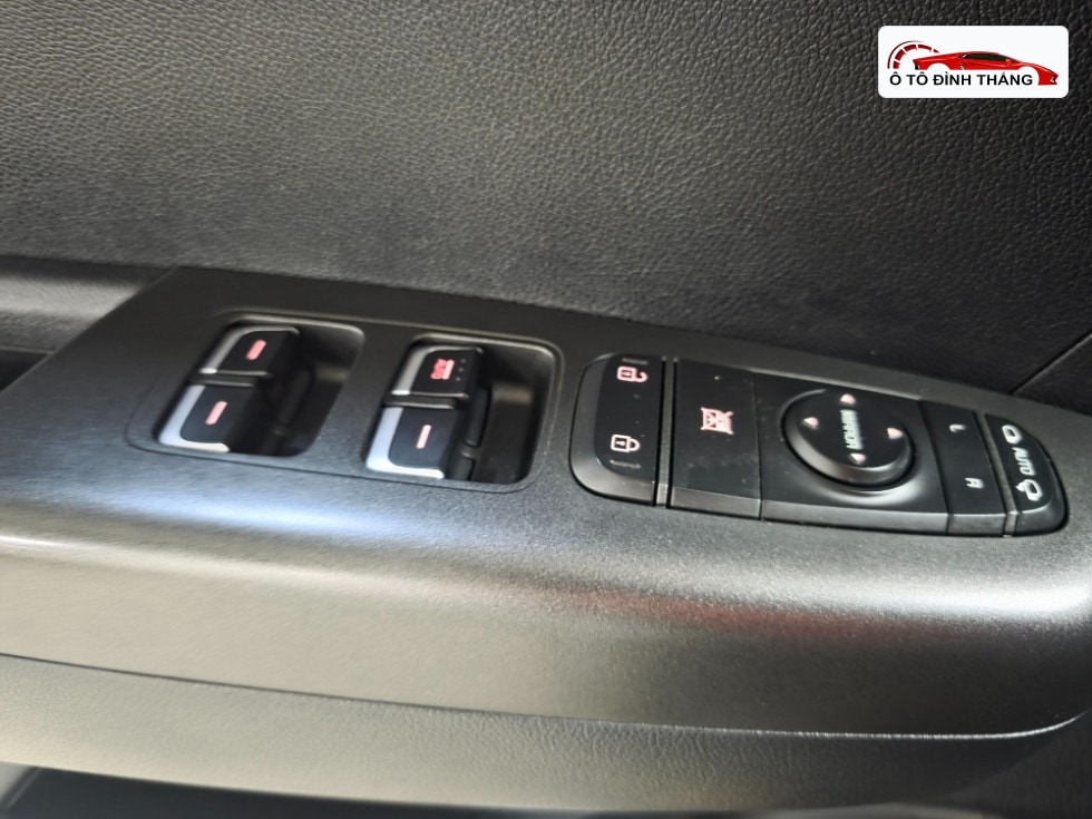 기아 스포티지 더 볼드 2.0 디젤 2WD 프레스티지
