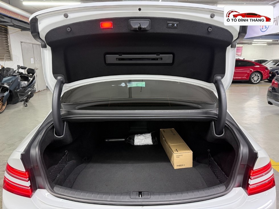 제네시스 G80(RG3) 2.5 T-GDi AWD